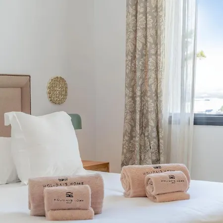 Awesome In With Wifi, Outdoor Swimming Pool And Swimming Pool * 에스테포나
